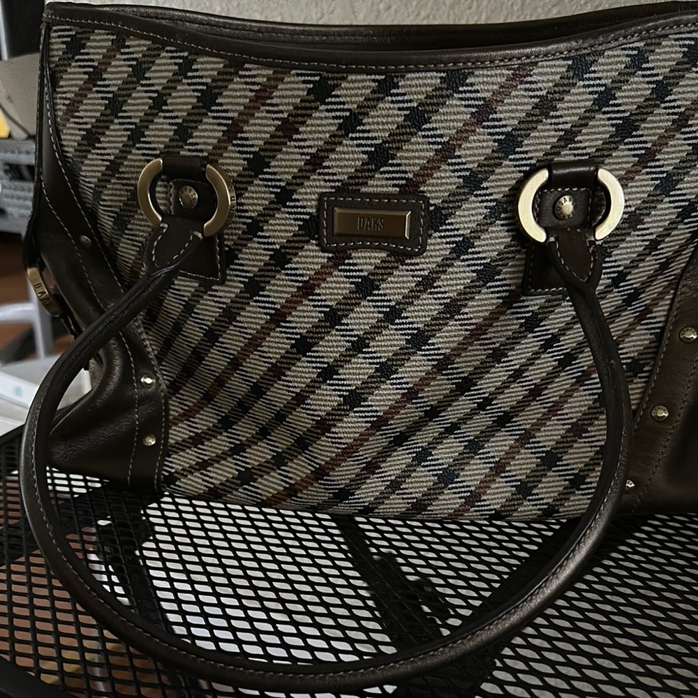 Preloved Daks Bag